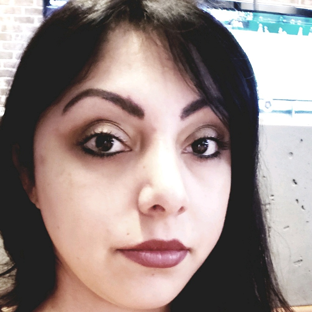 Meet your Posher, Aracelli